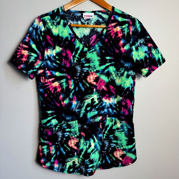 Scrubstar Women's Short Sleeve V-Neck Scrub Top Abstract‎ Tie-Dye Multicolor S - Picture 1 of 11